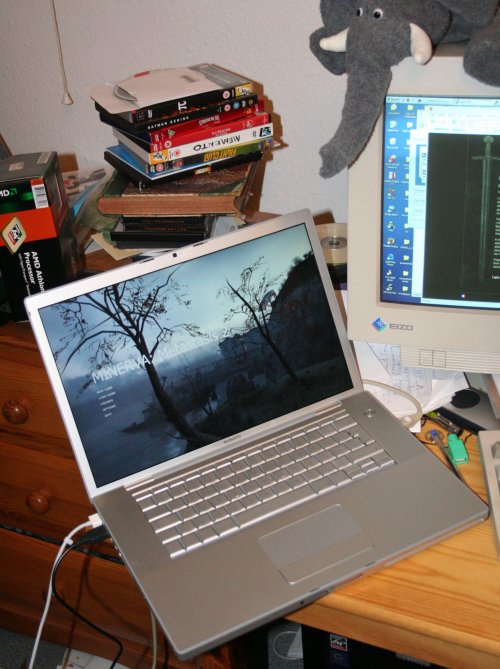 Minerva-hl2-on-macbook.jpg